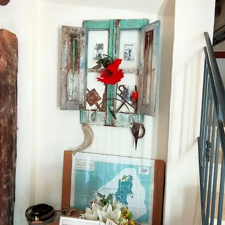 B&B Lavinium Bed & Breakfast
