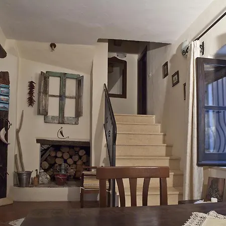 B&B Lavinium
